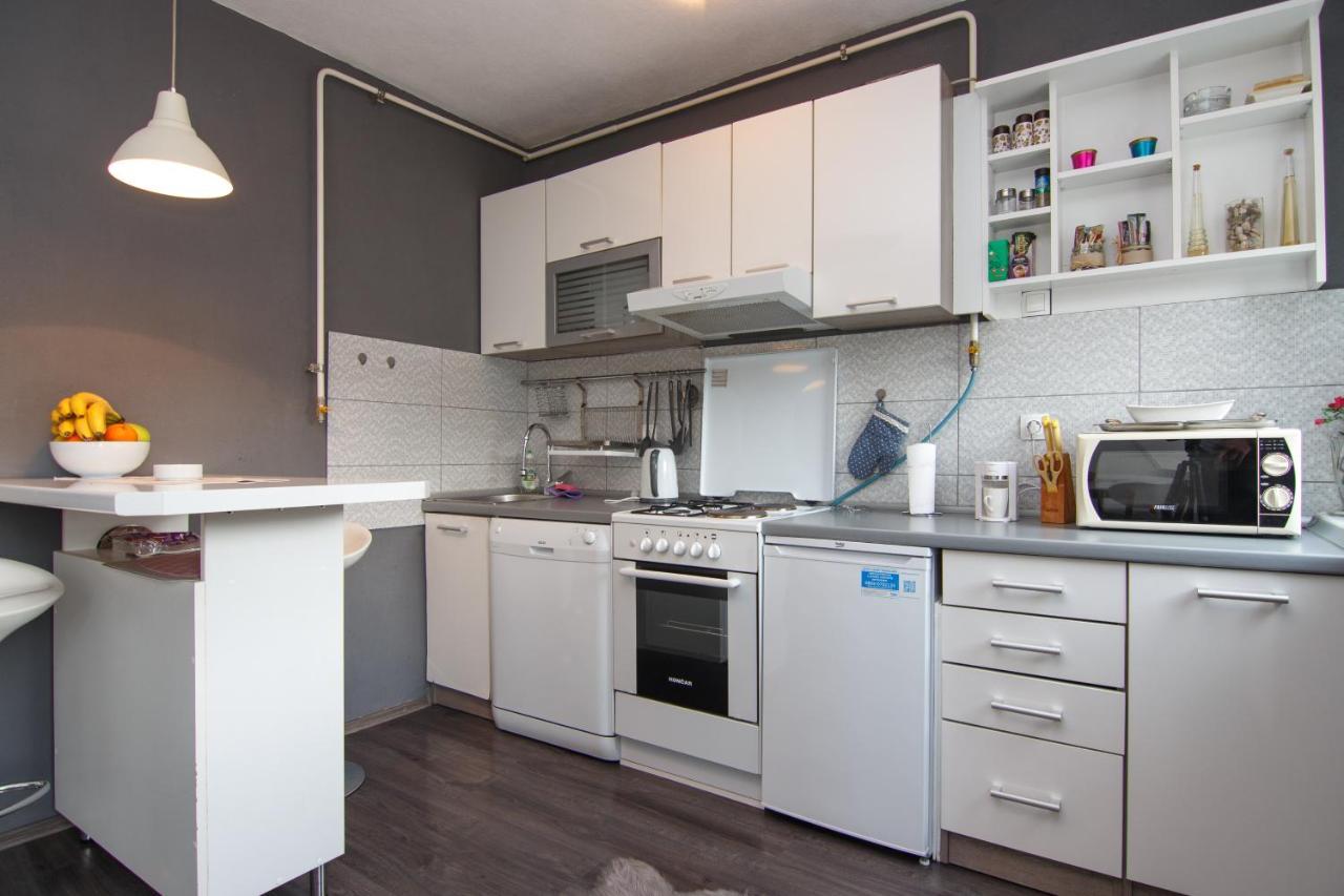 Apartment Amra วิโซโค ภายนอก รูปภาพ